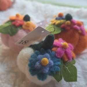 Colorful Felt Pumpkin Decor